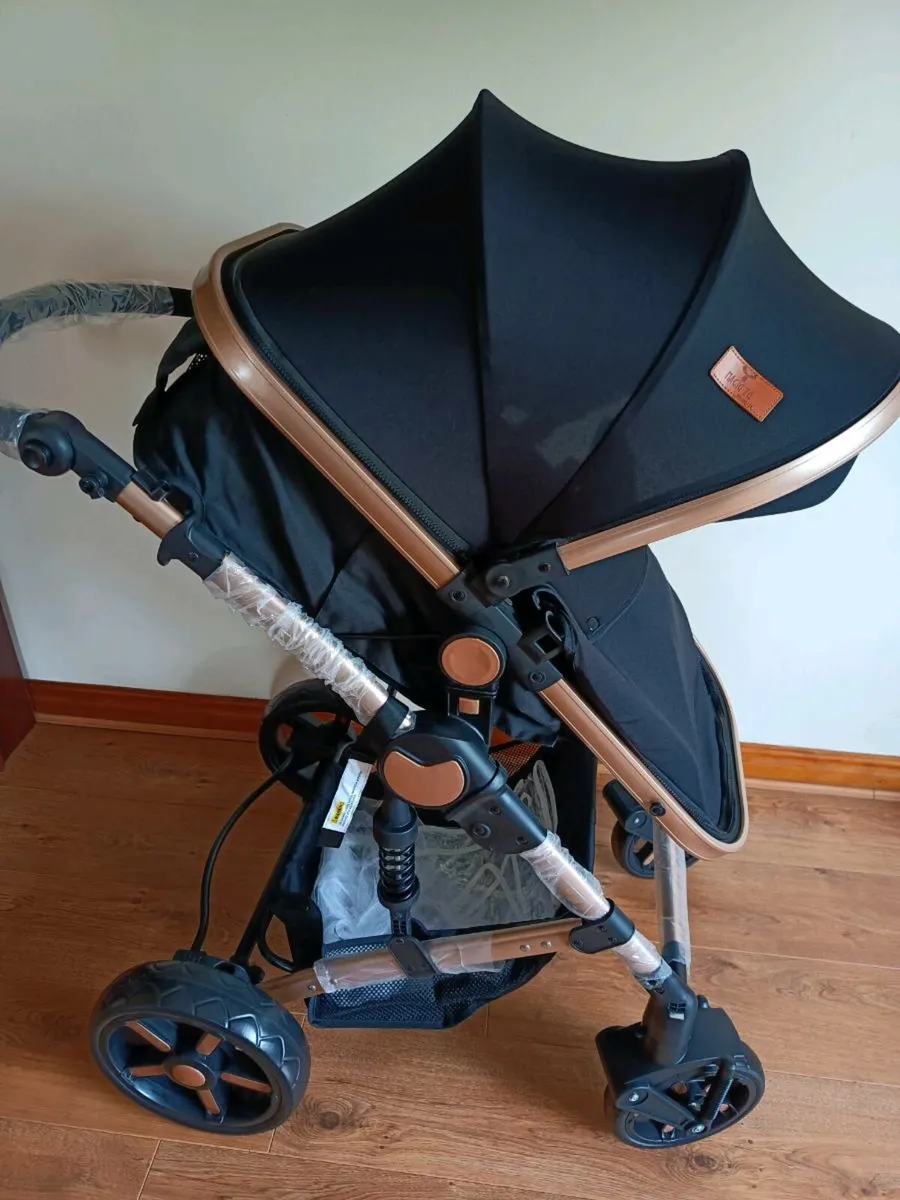 New magic zc stroller and car seat - Image 1