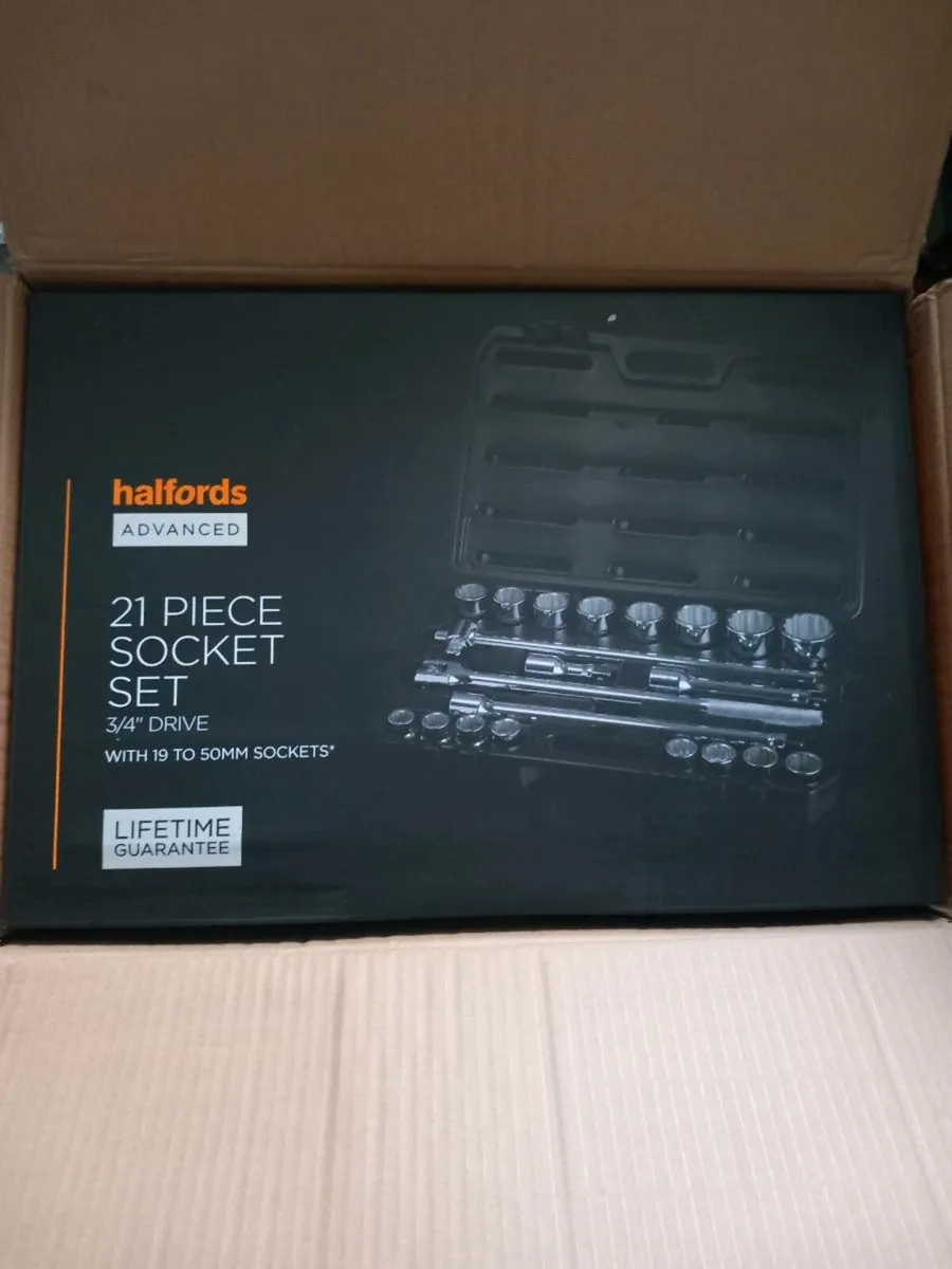 Halfords 3/4 drive 21pce socket set new in box - Image 1