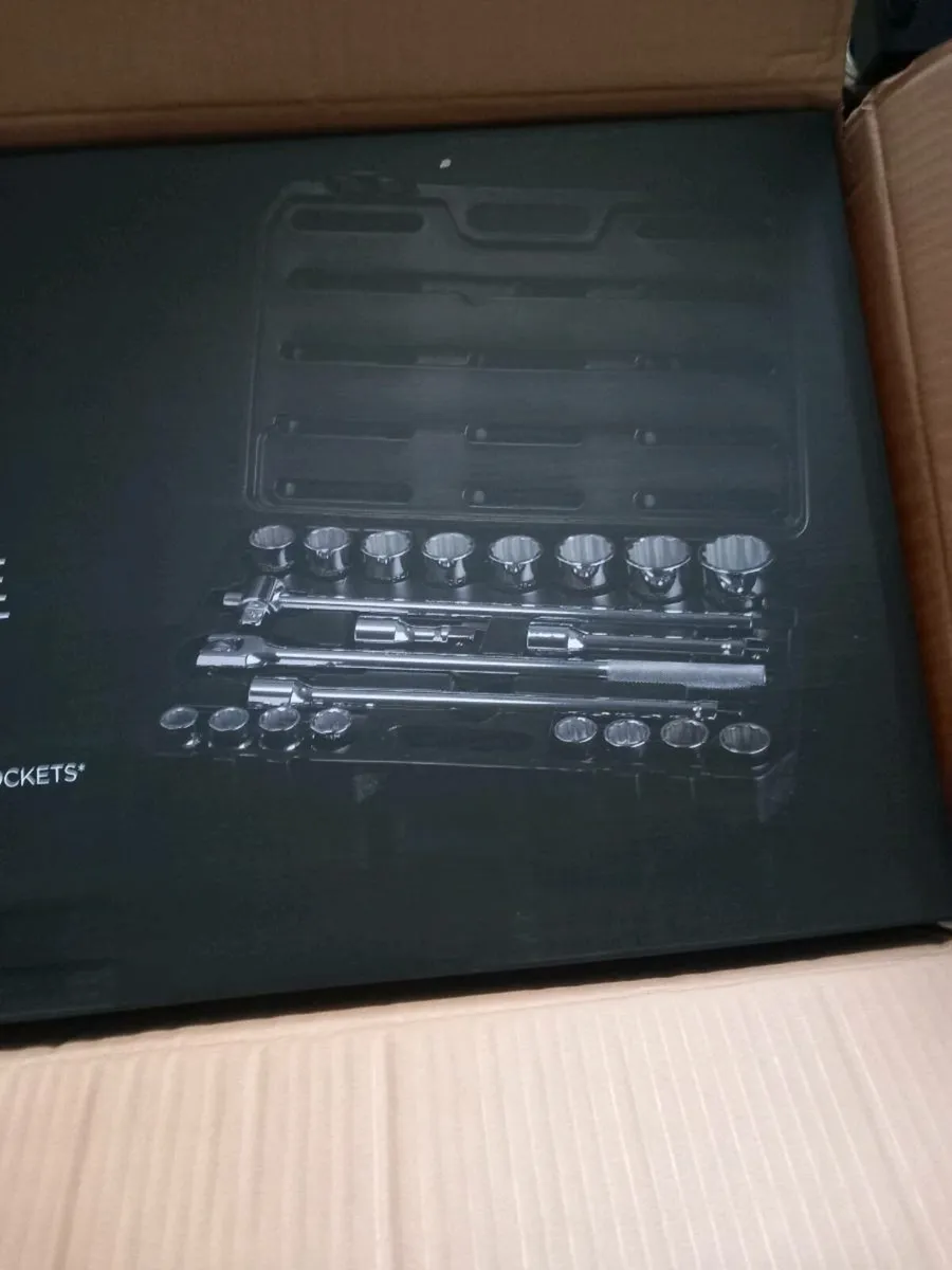 Halfords 3/4 drive 21pce socket set new in box - Image 4