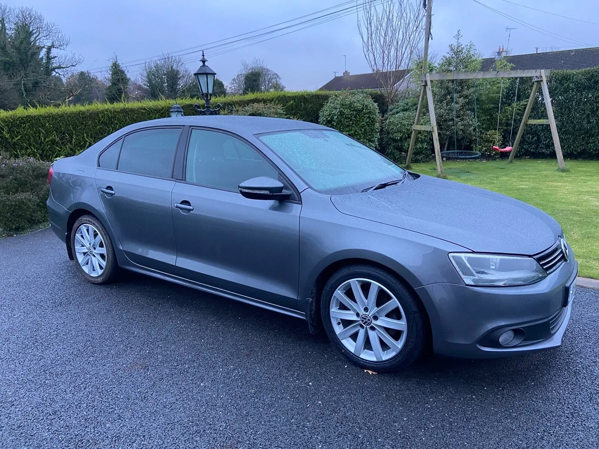 Volkswagen Jetta - Image 1