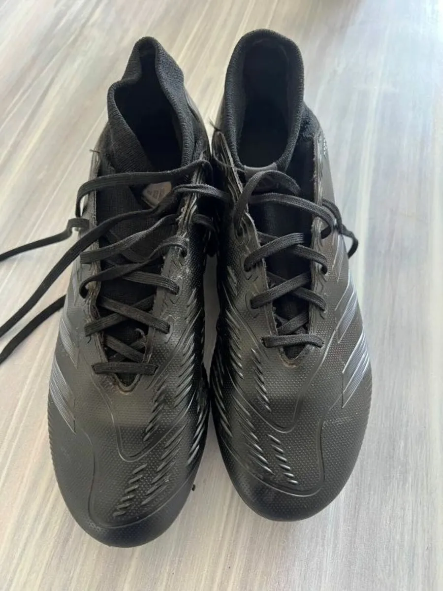 Adidas Predator Football Boots - Image 1