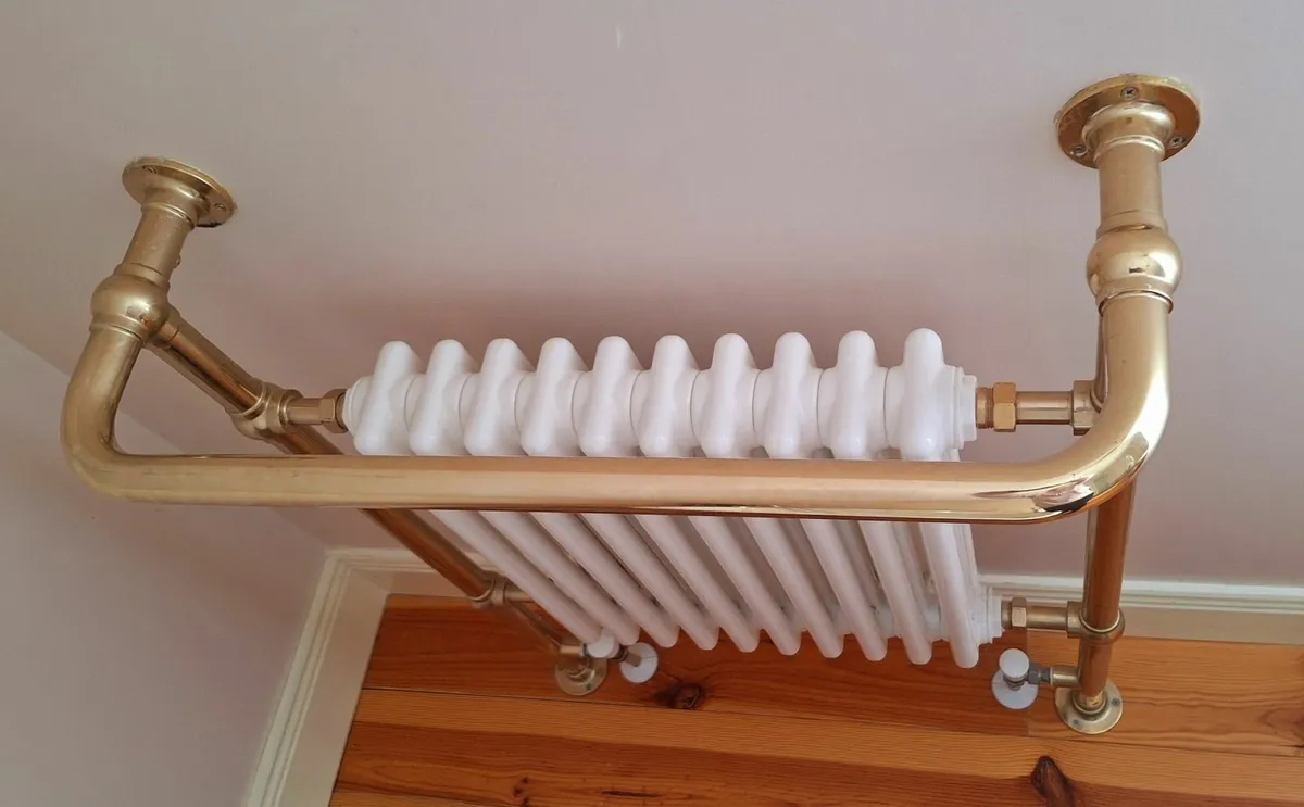 Vintage heated towel rail - Image 4