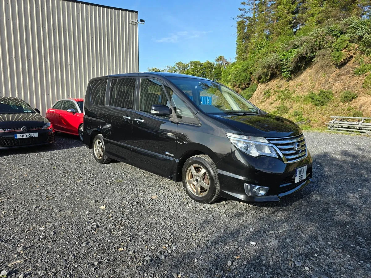 Nissan Serena 2014 - Image 1