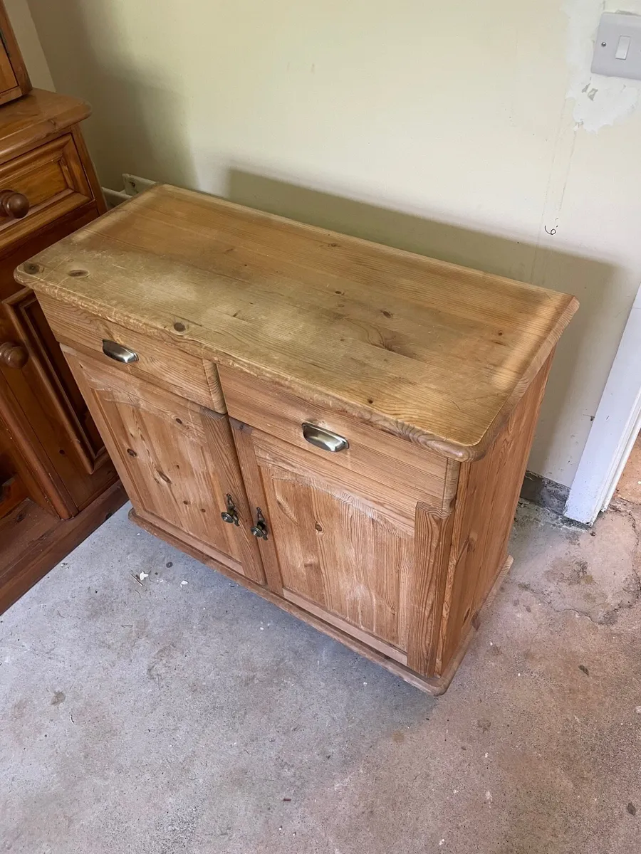 Wooden side board cabinet - Image 4