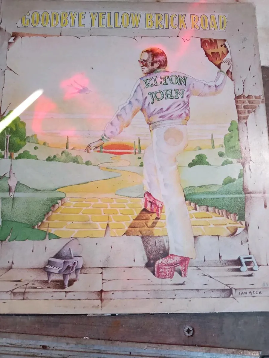 Records - Image 4