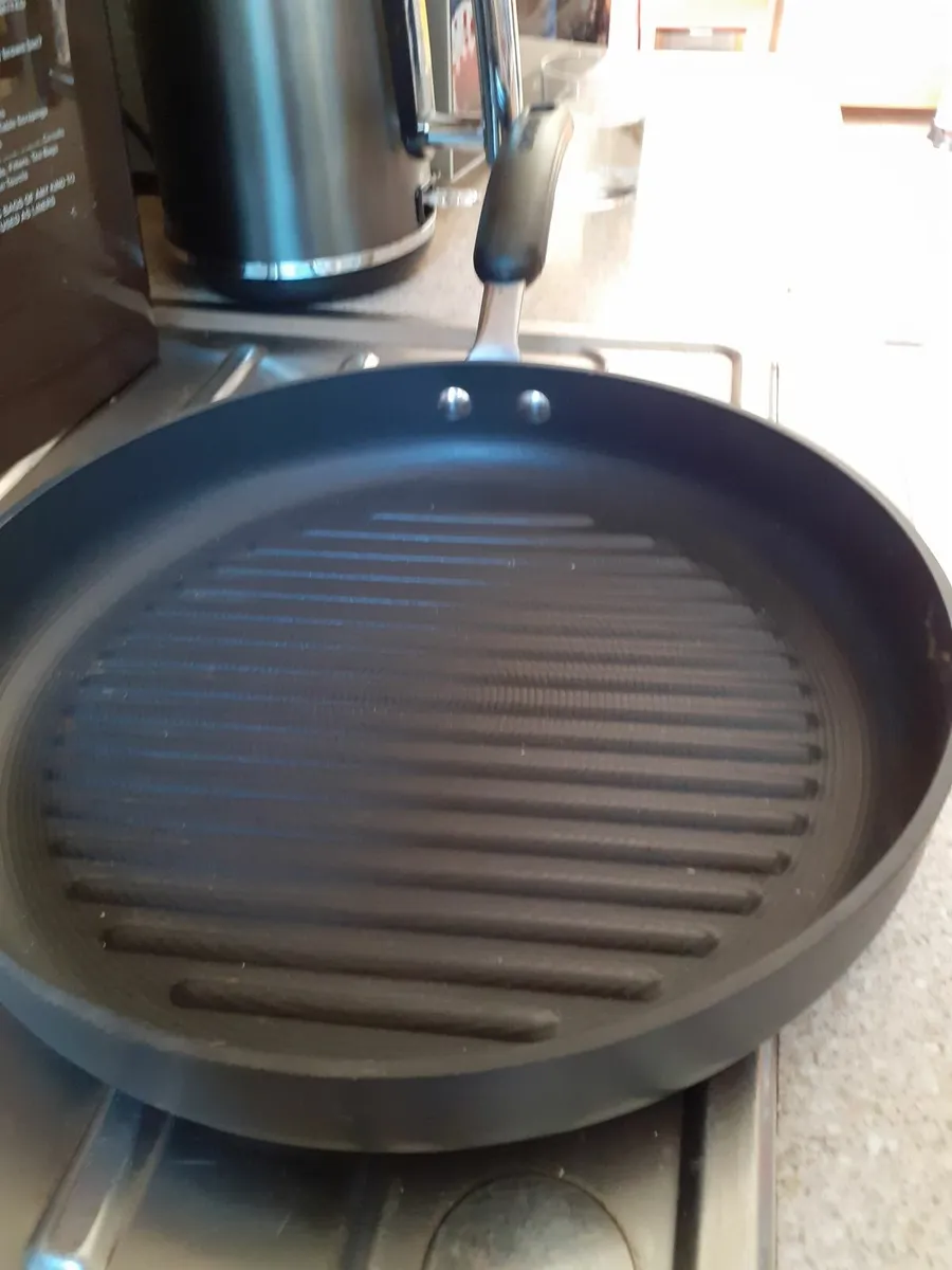 Slow cooker/Griddle pan NEW - Image 2