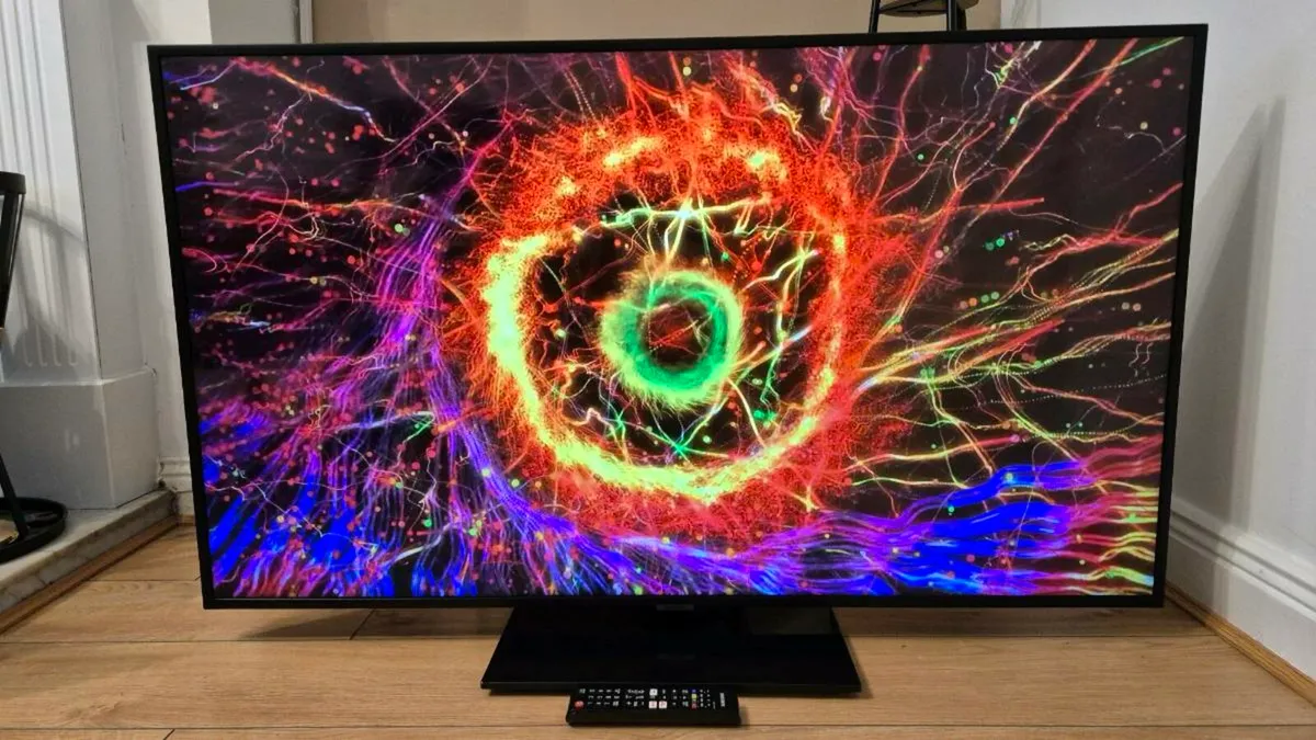 50" Samsung Crystal 4K Smart TV - Image 4