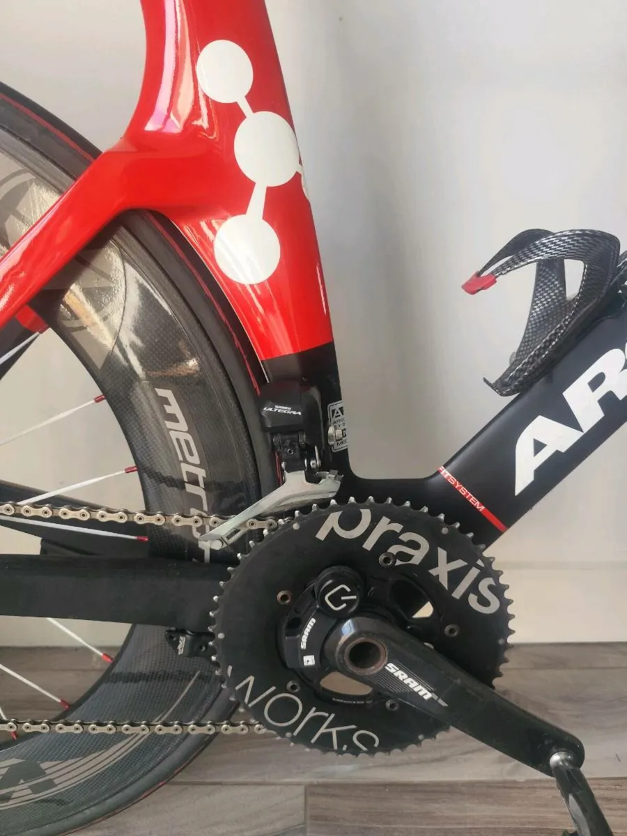 Argon 18 Triathlon bike - Image 2