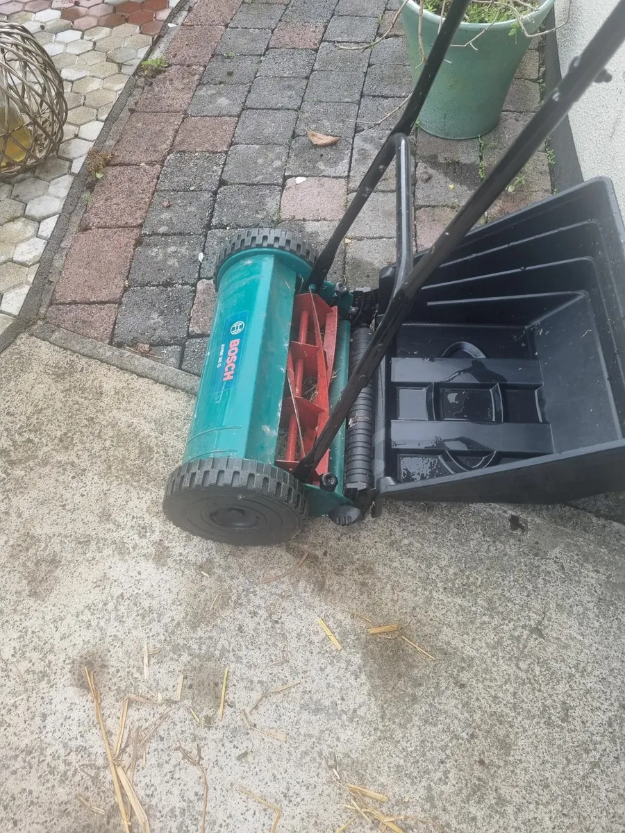 Lawnmowers - Image 4