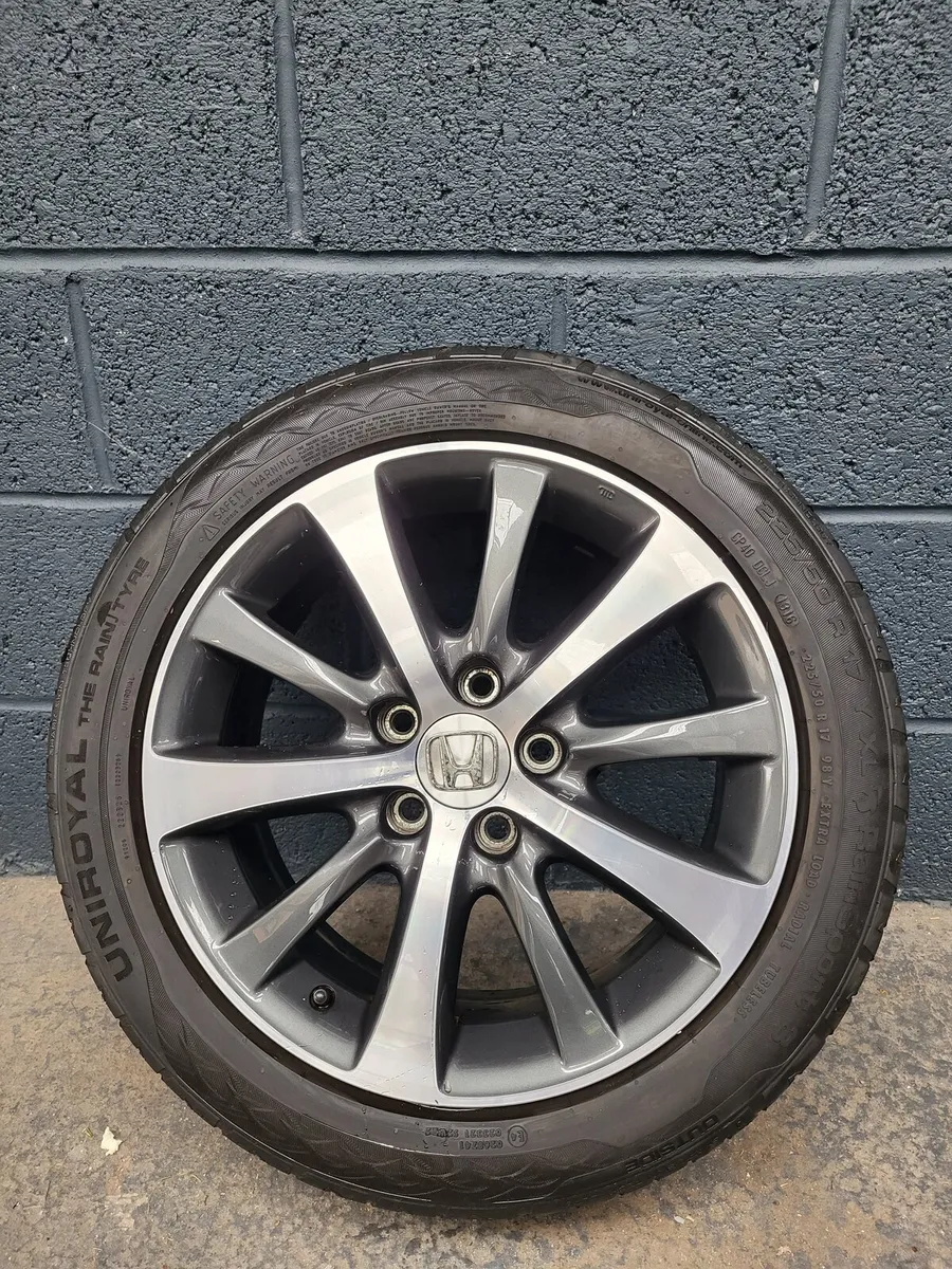 Honda Diamond cut alloys - Image 1
