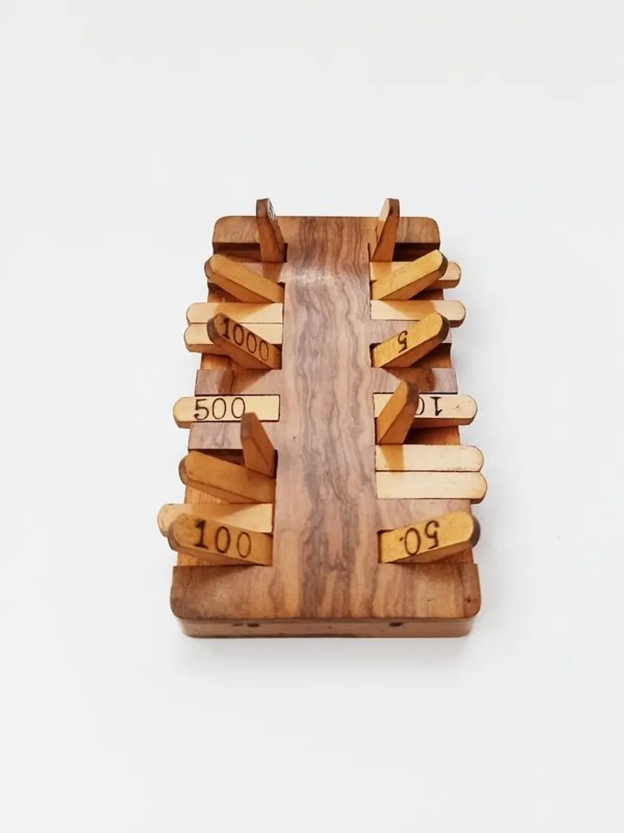 Beautiful vintage Bezique wooden scorer maker/card game point counter - Image 2