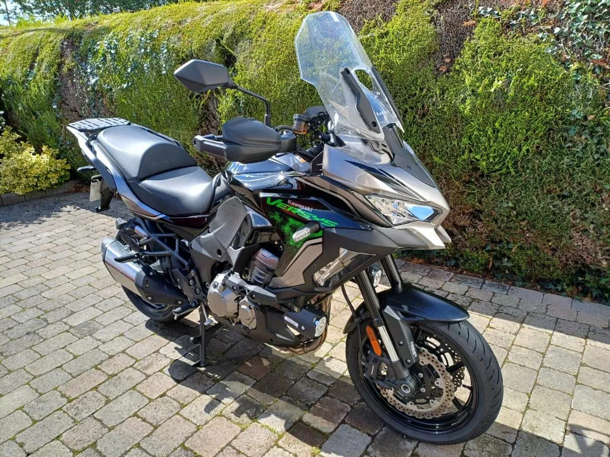 232 Kawasaki Versys 1000 S Tourer - Image 1