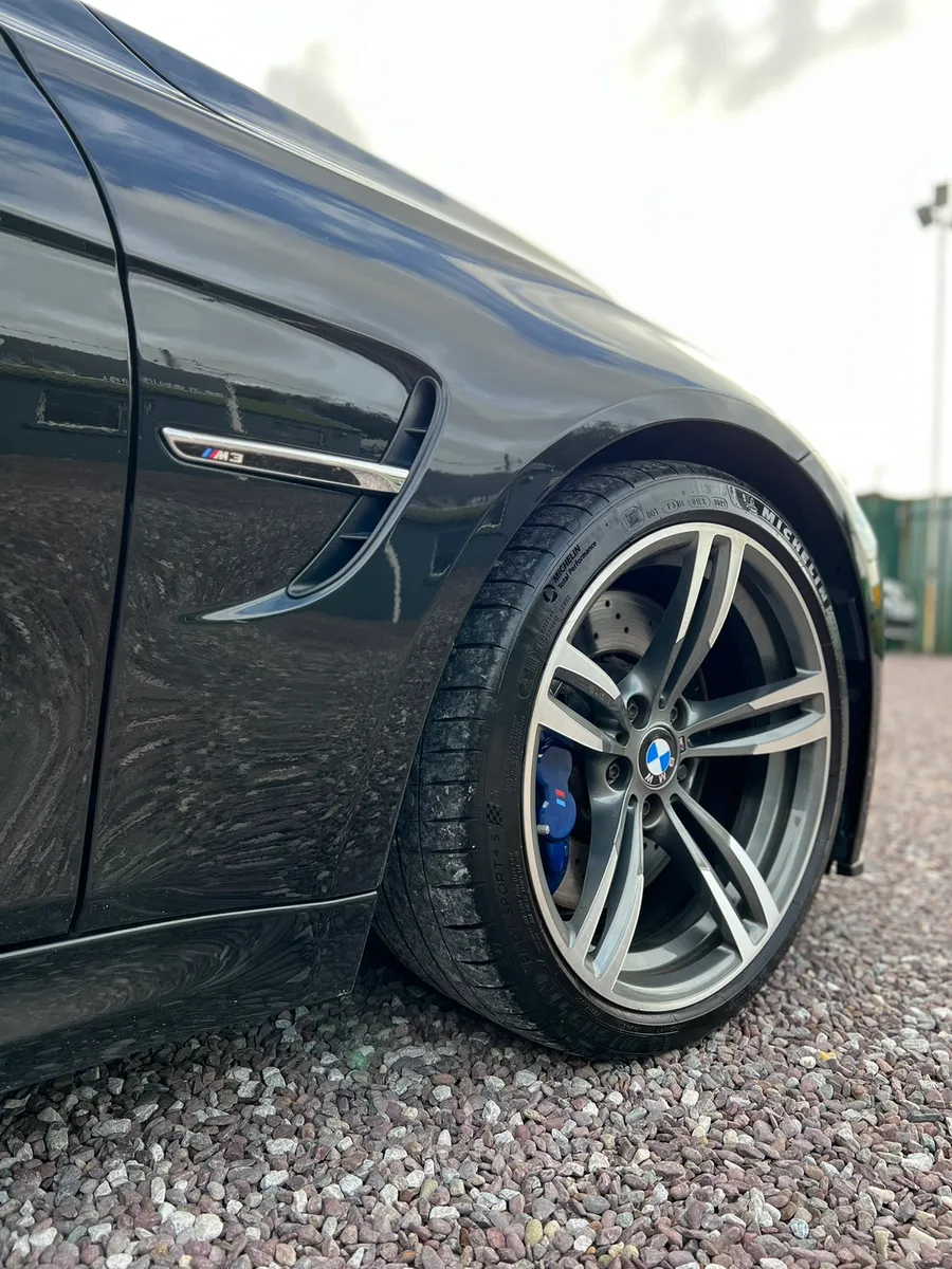 BMW M3 F80 DCT LCI SUNROOF HUGE SPEC CARBON KITTED - Image 3