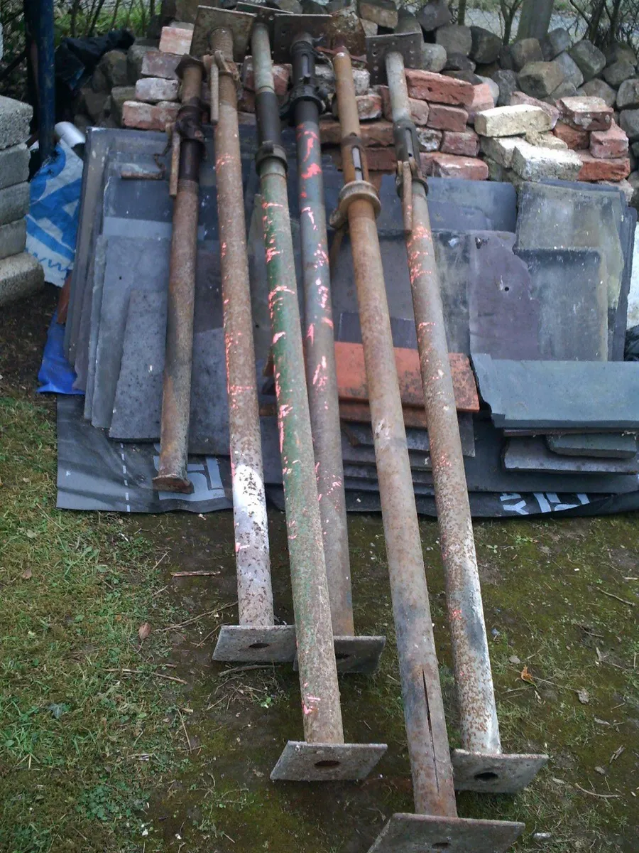 6 accro props