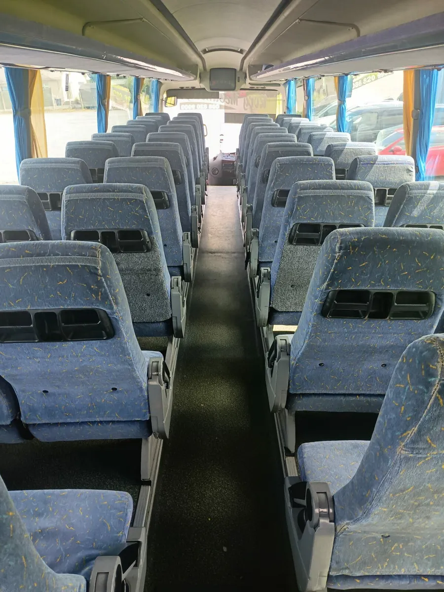 Coach - Image 3
