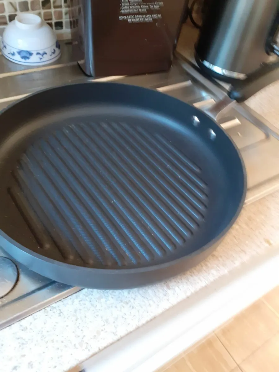 Slow cooker/Griddle pan NEW - Image 4