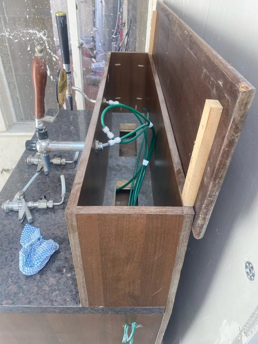 Home Bar cooler & taps - Image 4