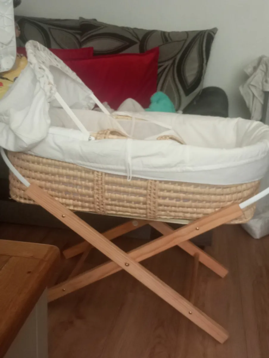 Moses basket - Image 2