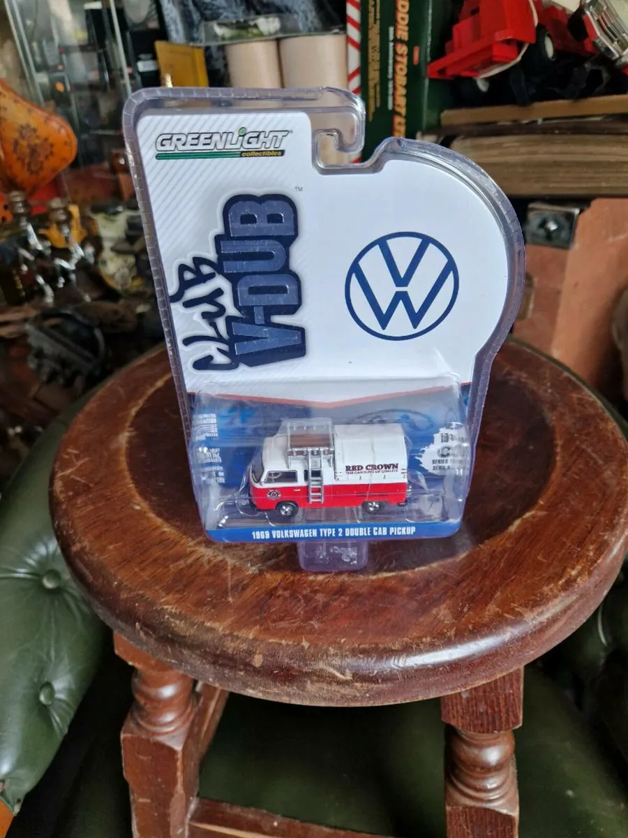 Corgi Greenlight VW Van - Image 1