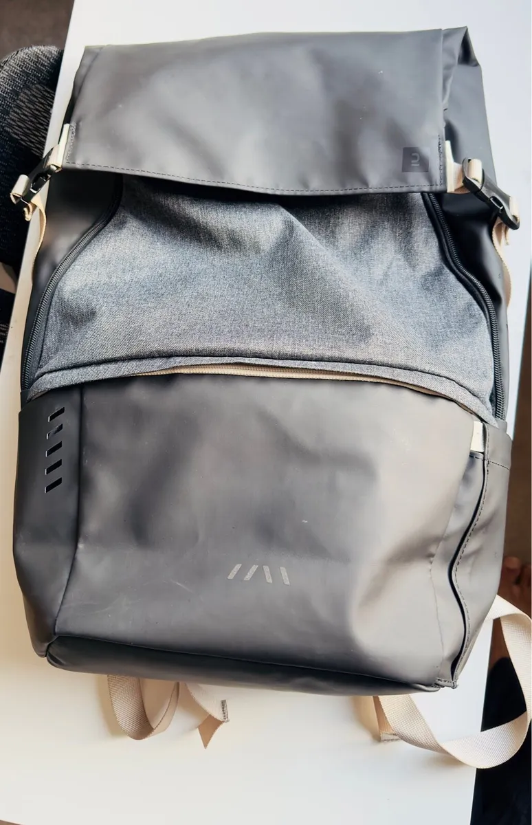 Decathlon 25L Backpack - Like New Condition - Image 1