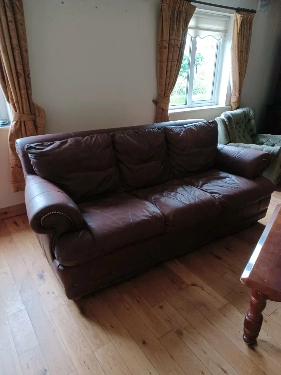 Good solid 3 seater leather couch