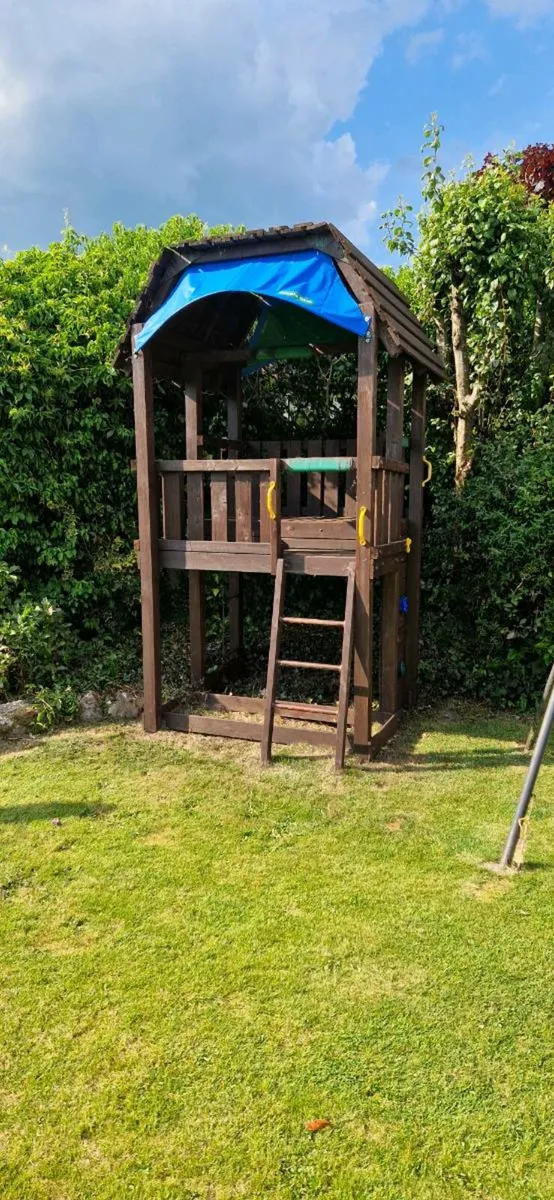 Jungle Gym Playhouse - Image 1
