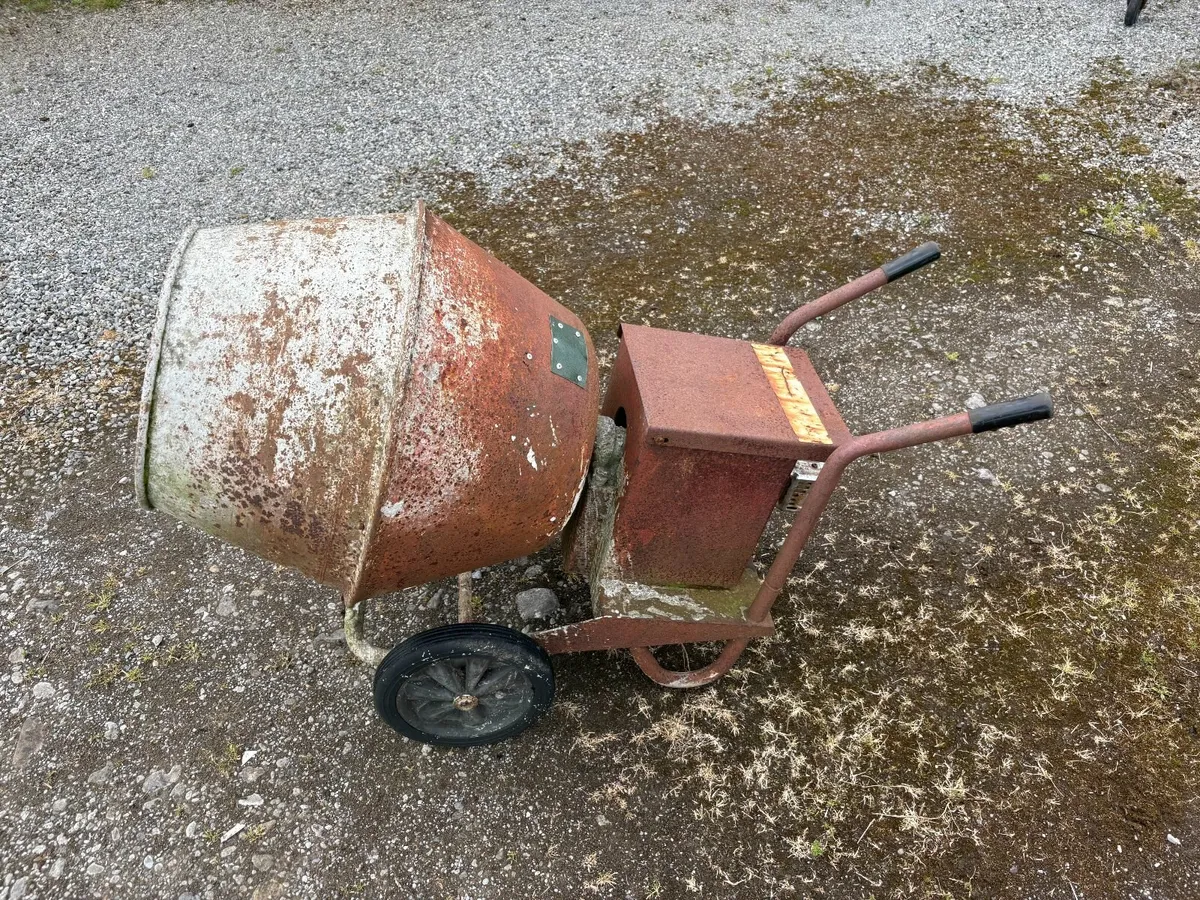 Cement mixer - Image 2