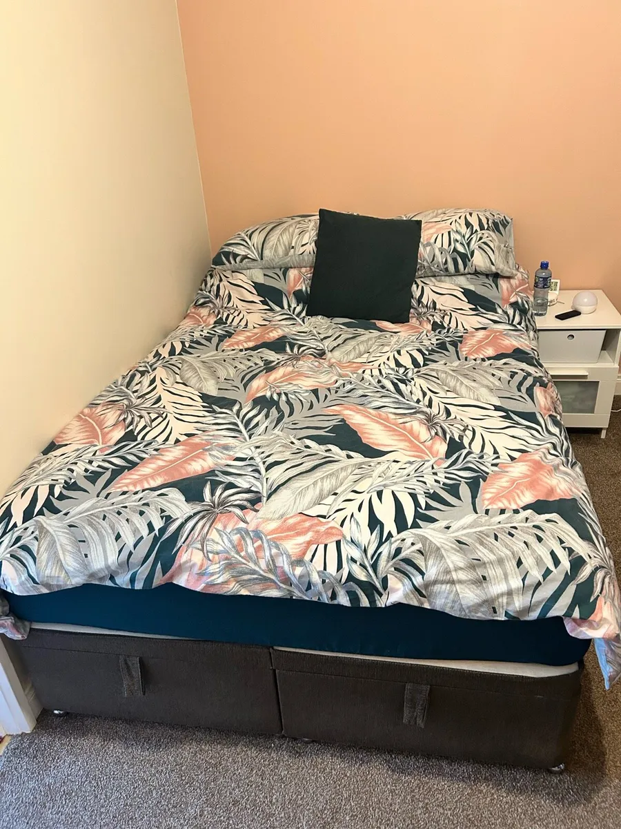 Double ottoman bed and mattress - Image 1