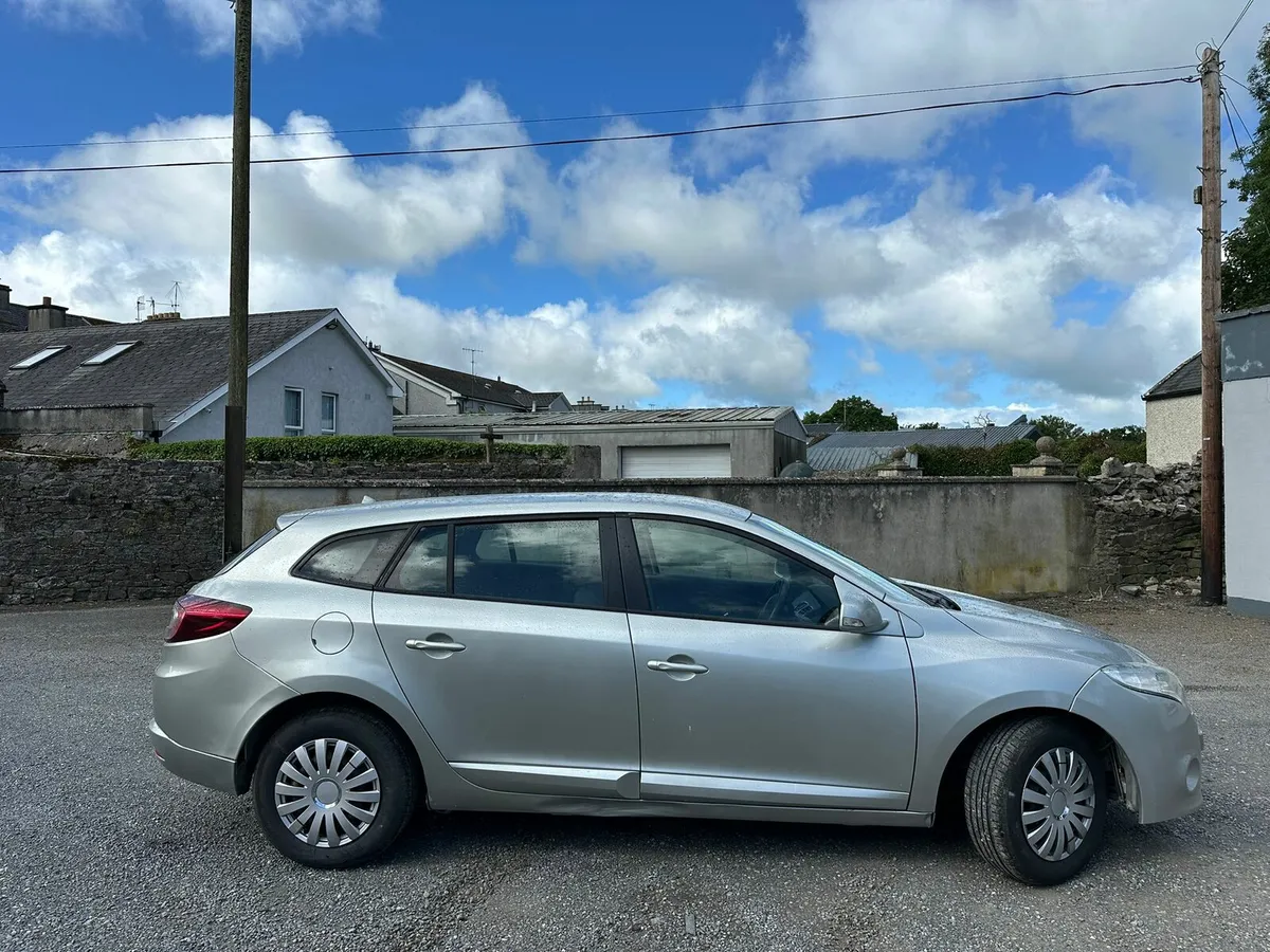 Renault Megane - Image 2