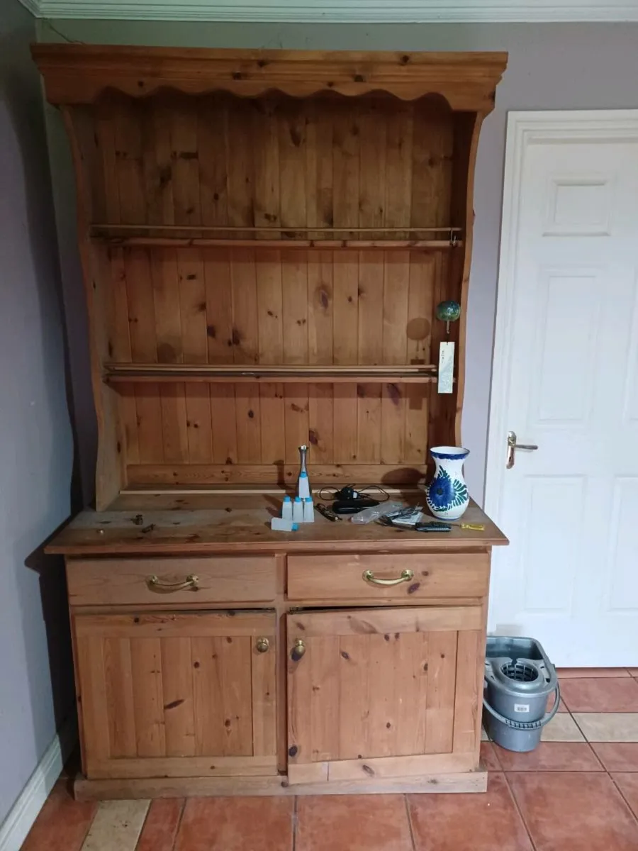 Pine kitchen unit to clear - Image 2
