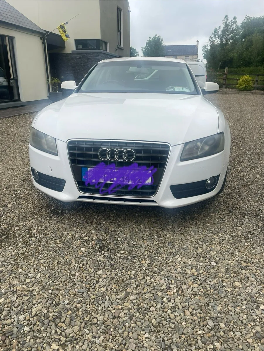 Audi A5 - Image 1