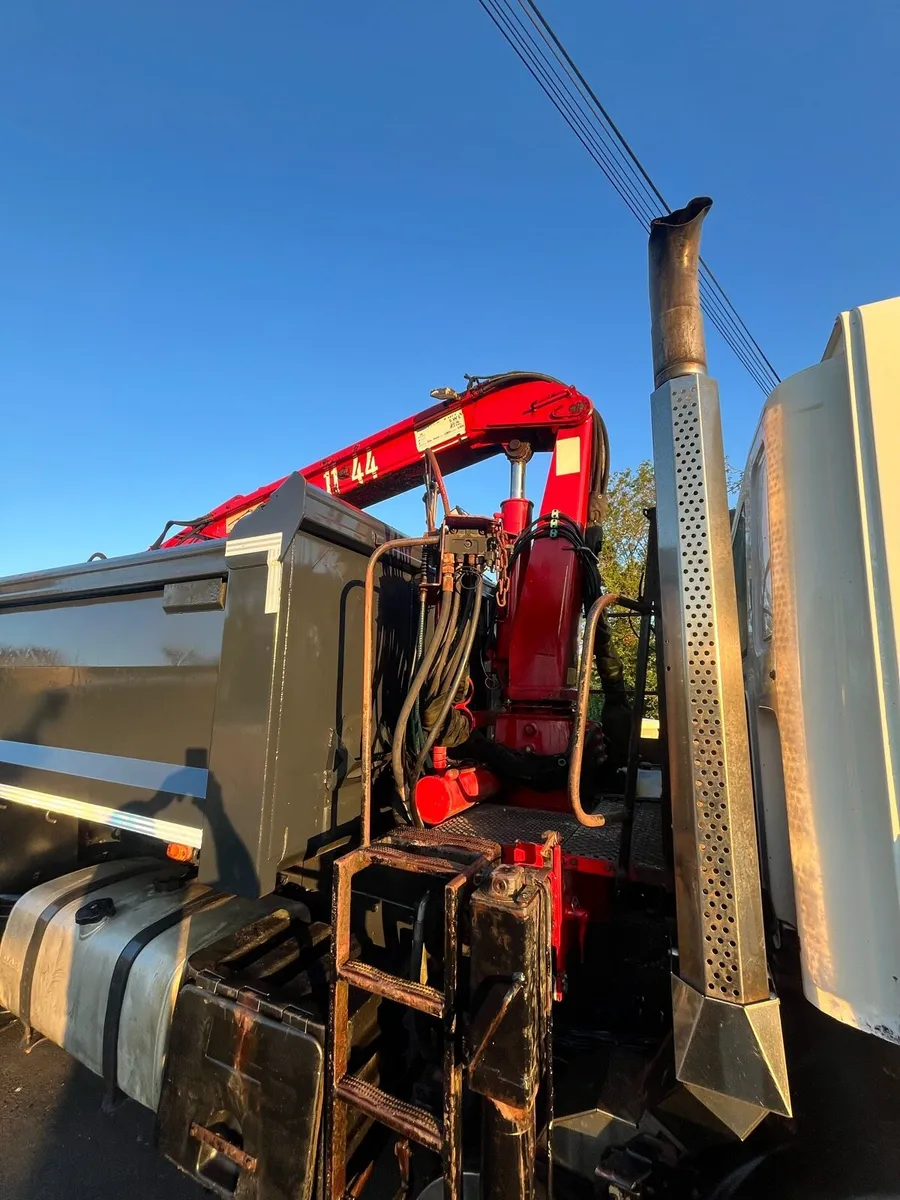 Clamshell hiab - Image 3