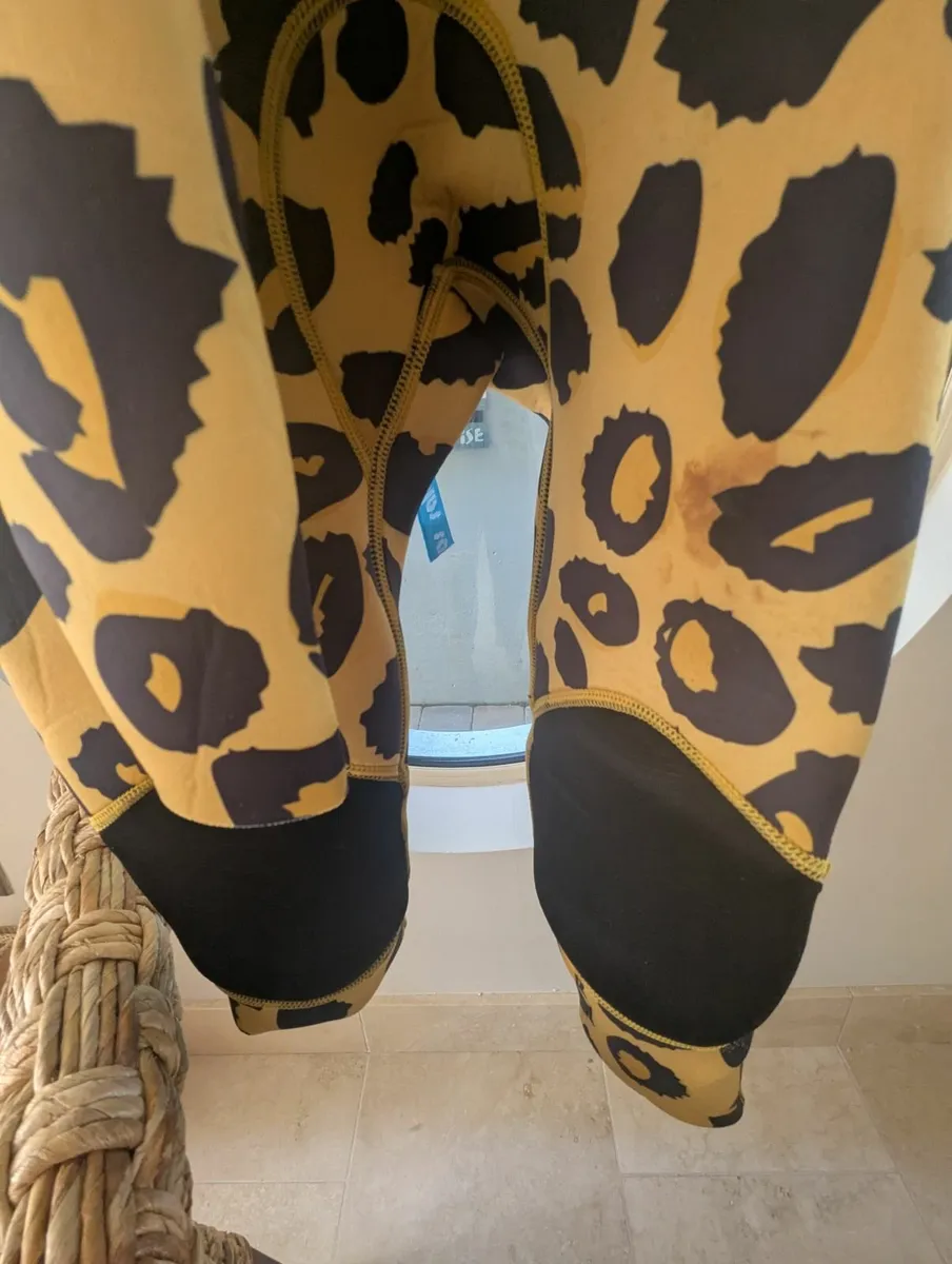 Wet suit - Image 3