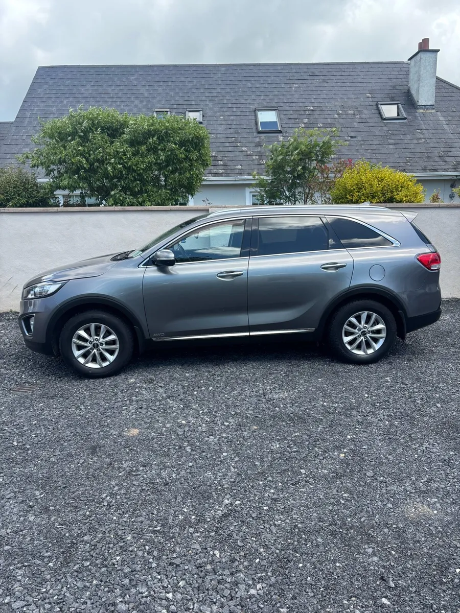 2015 Kia sorento AWD (need gone) - Image 1