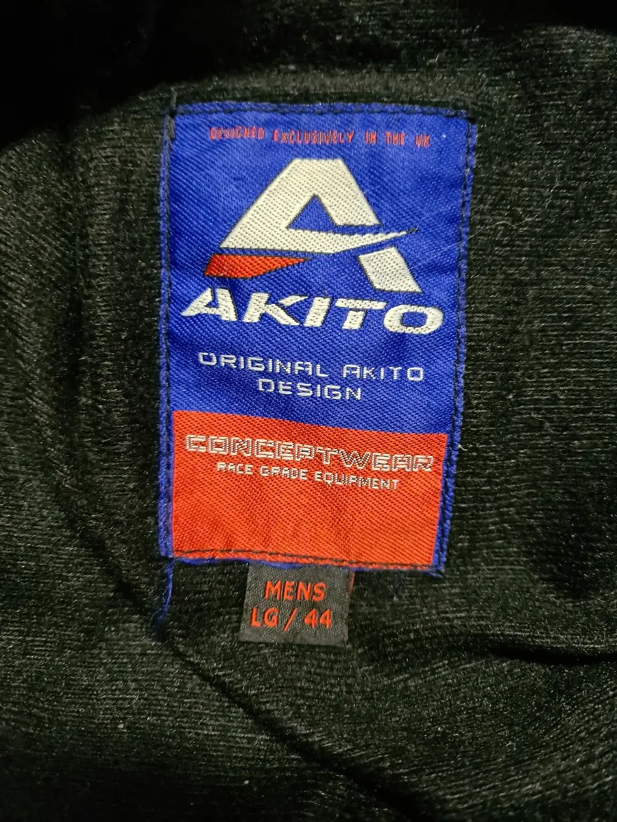 Akito motor cycle jacket Mens LG/44 good nick…………… - Image 2
