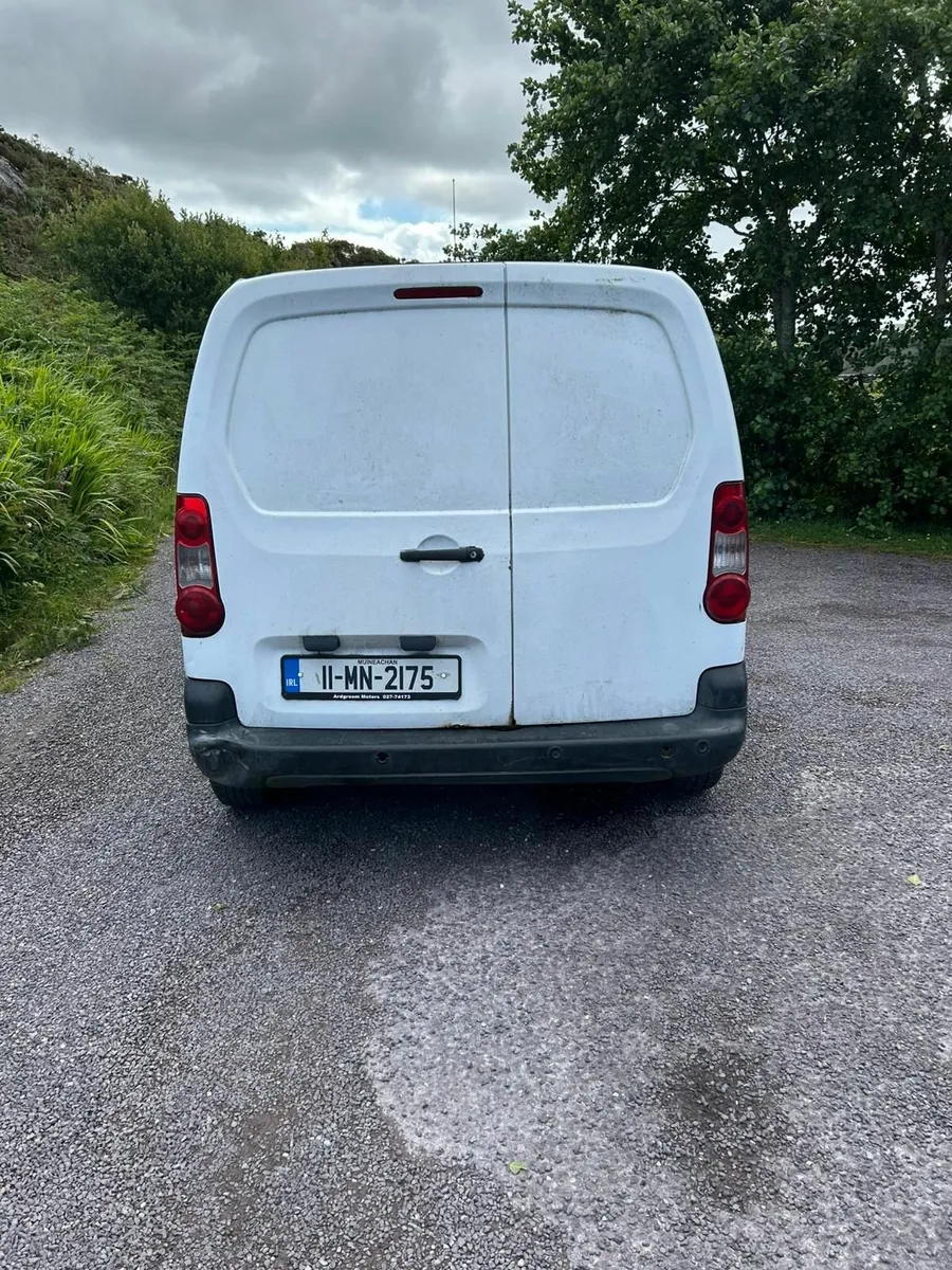 Citroen Berlingo 2011 - Image 1