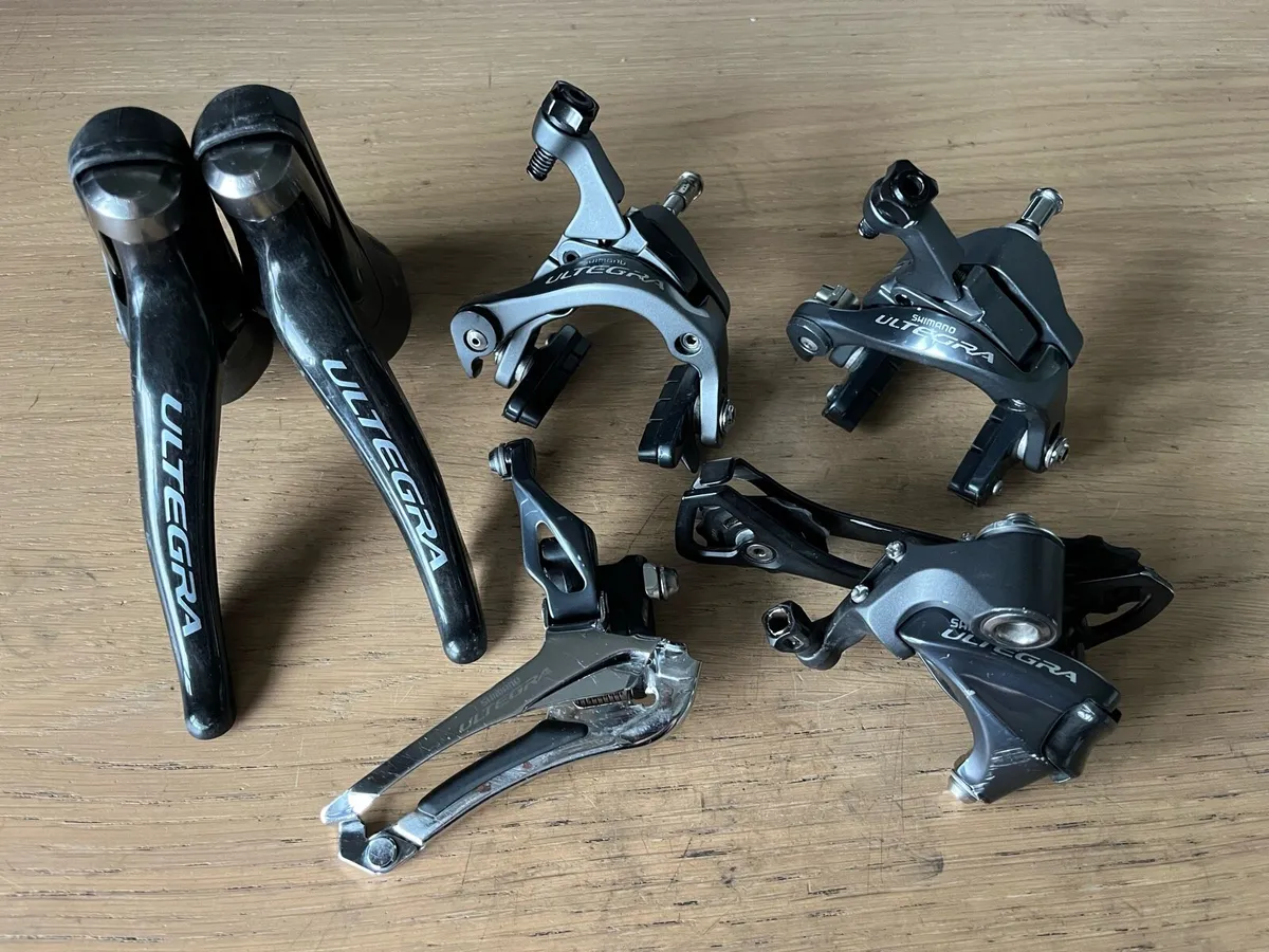 Ultegra 11 Speed Groupset - Image 1