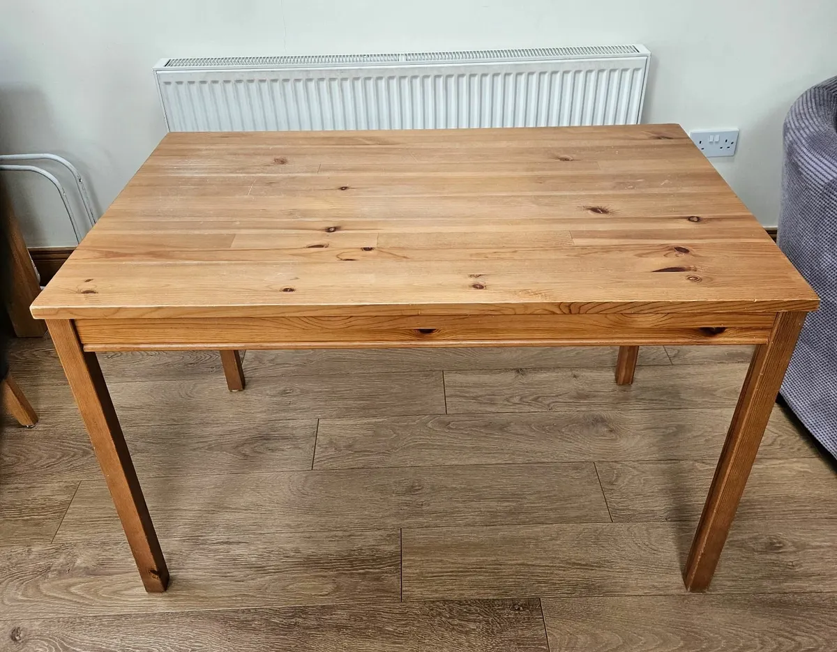 Kitchen Table - Image 1
