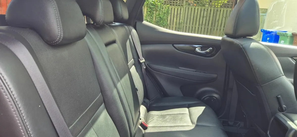 Nissan Qashqai 2015 - 1.6 Diesel  Top Spec New NCT - Image 3