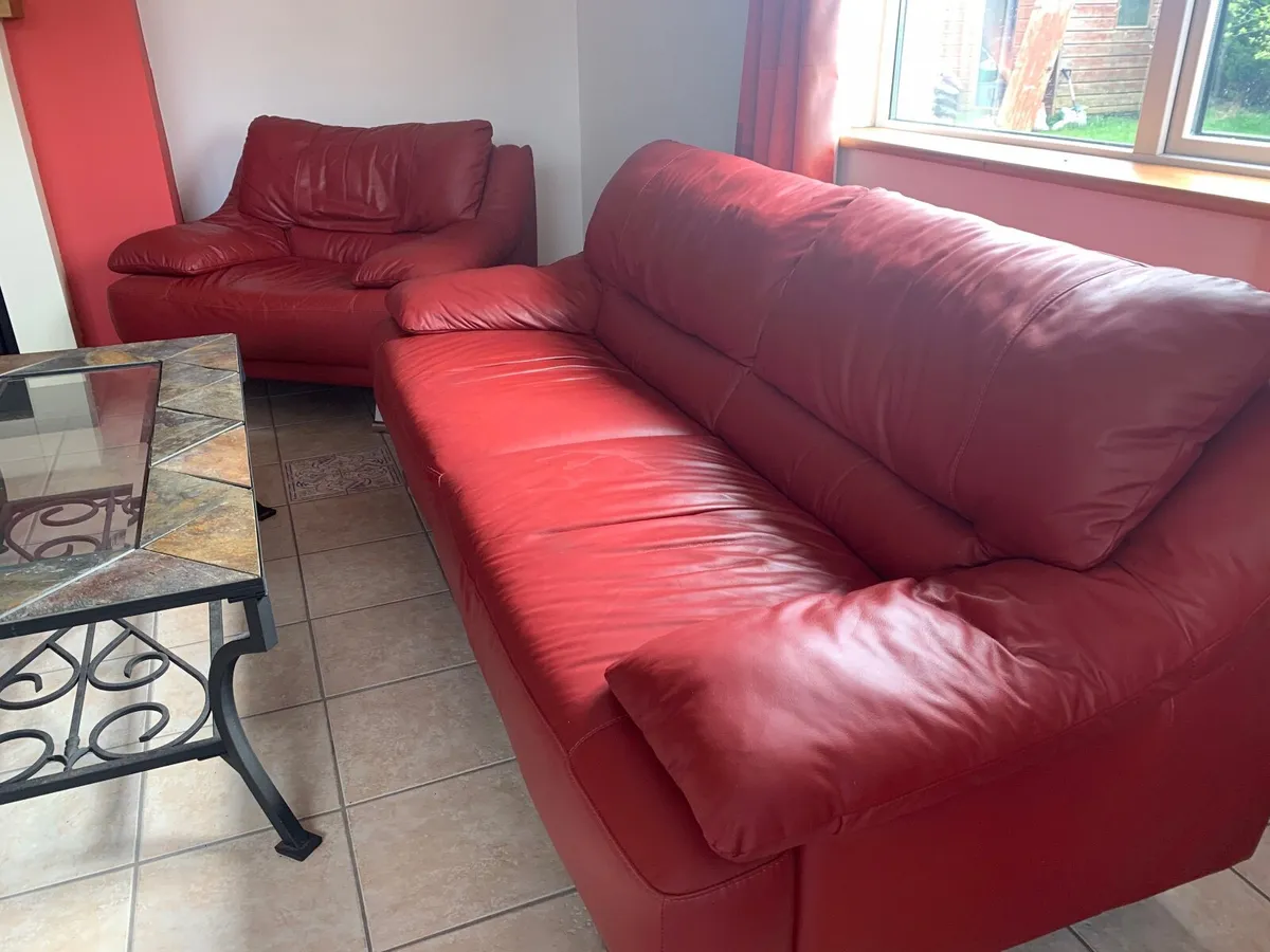 Suite of furniture - Image 3