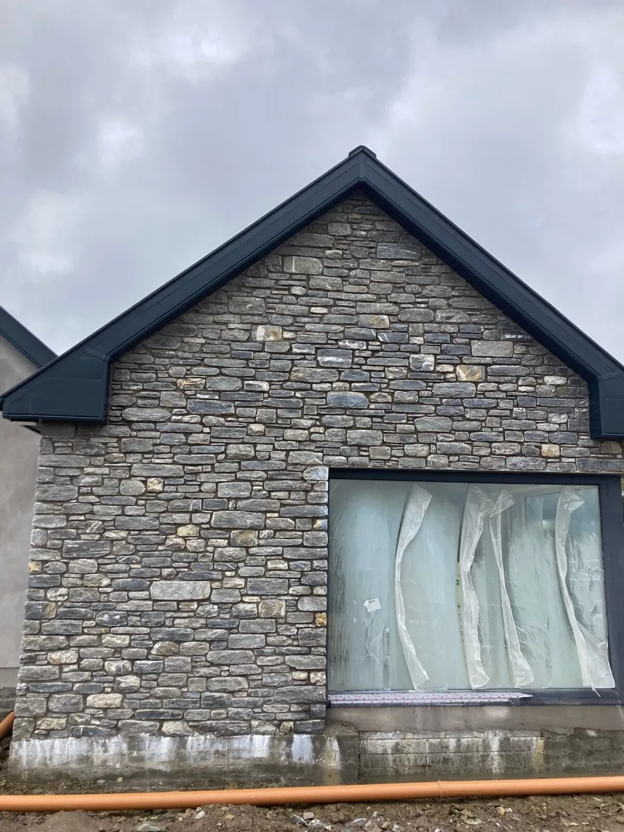 Stonemason available - Image 1