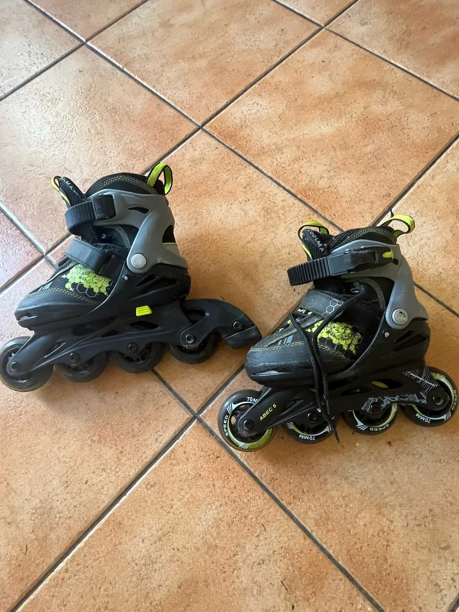 Kids roller skates - Image 1