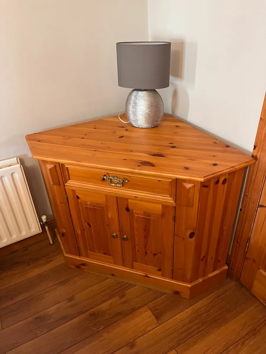 Sitting / Living Room Corner Cabinet - Image 1