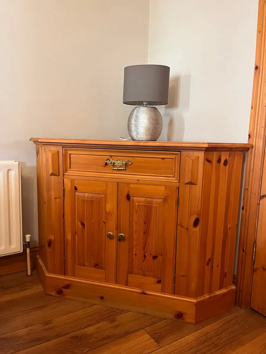 Sitting / Living Room Corner Cabinet - Image 2