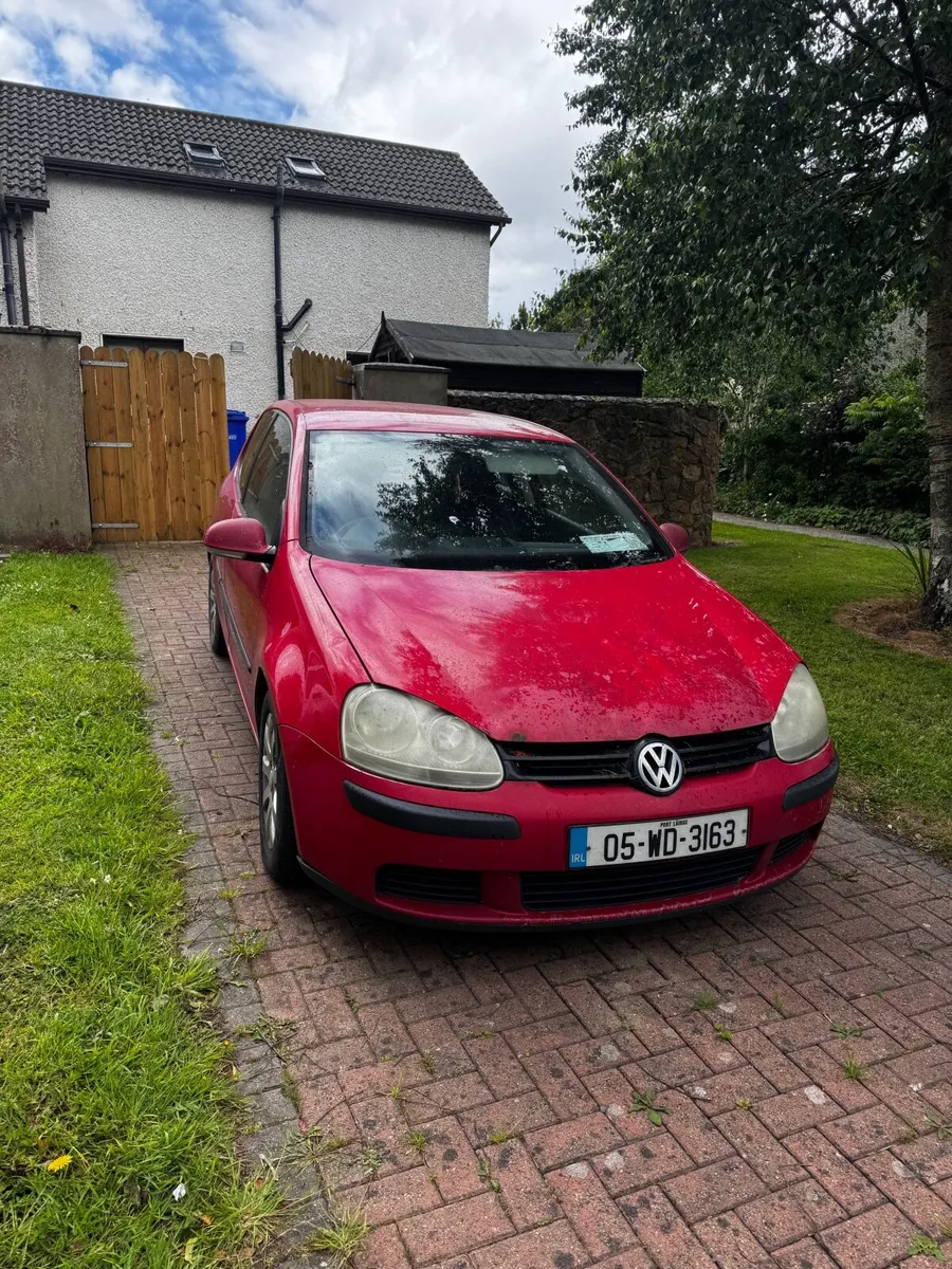 Volkswagen Golf 2005 - Image 1