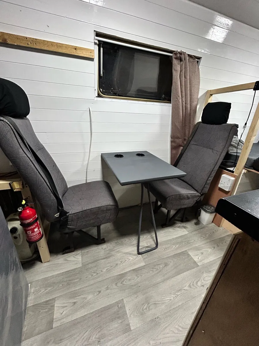Campervan - Image 4
