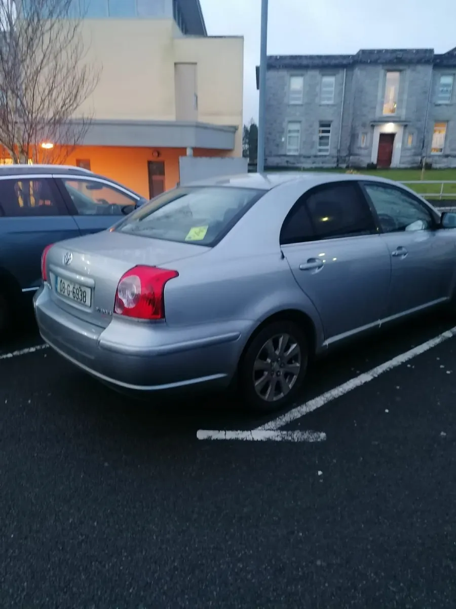 Toyota Avensis 2008 - Image 2