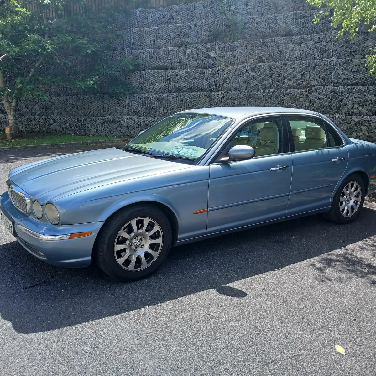 Jaguar XJ6 3L V6 NCT 01/26 - Image 1