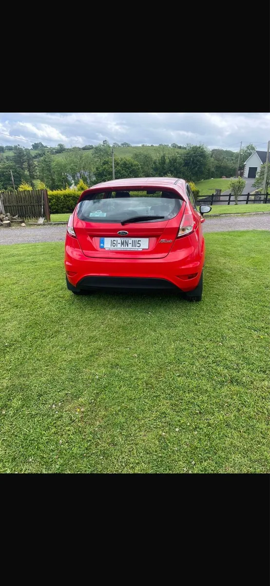 Car for sale - Image 2