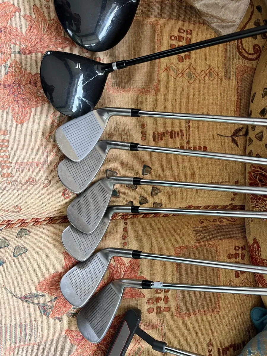Wilson Pro Staff Full Set - Image 1